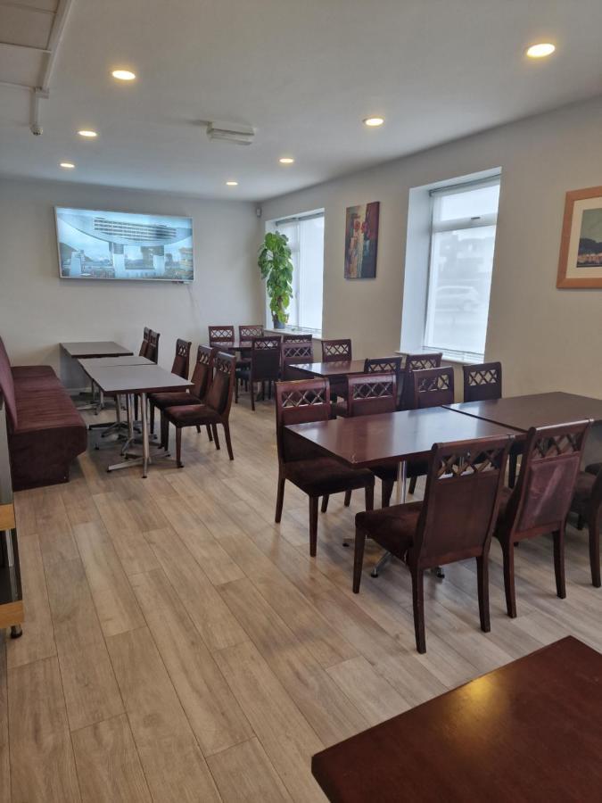 את'לון Home Inn מראה חיצוני תמונה