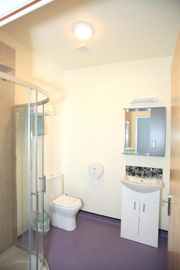 את'לון Home Inn מראה חיצוני תמונה